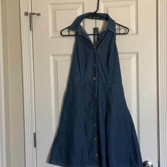 Women’s denim halter dress. Size small. NWT, measurements are in photos. - Picture 1 of 11